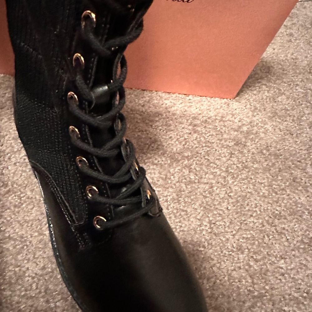 Juicy couture, tall boots - Picture 4 of 5